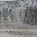 Foto del Secretario de Educación Pública, Agustín Yáñez y autoridades locales durante la verbena